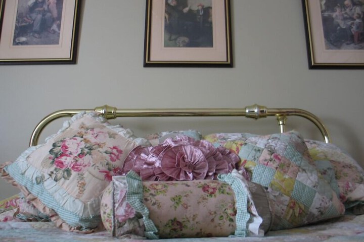 Room 15 of 26