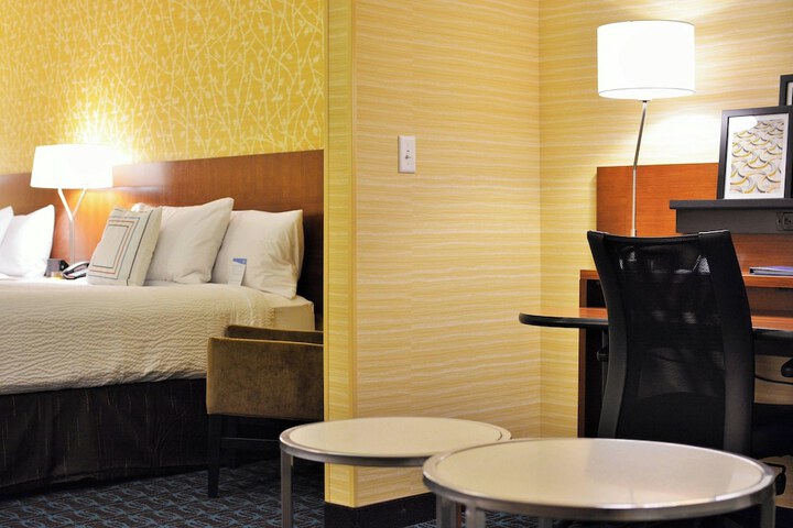 Room 11 of 23