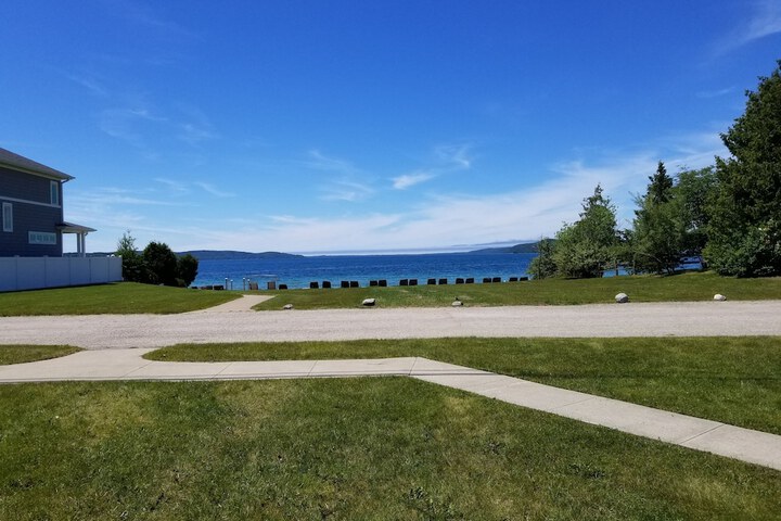 Property Grounds 22 of 25