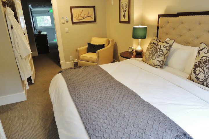 Room 60 of 92