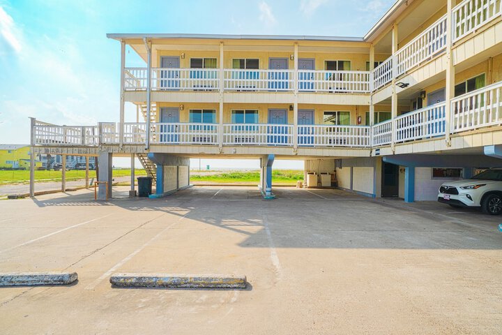 Hotel 7 of 96