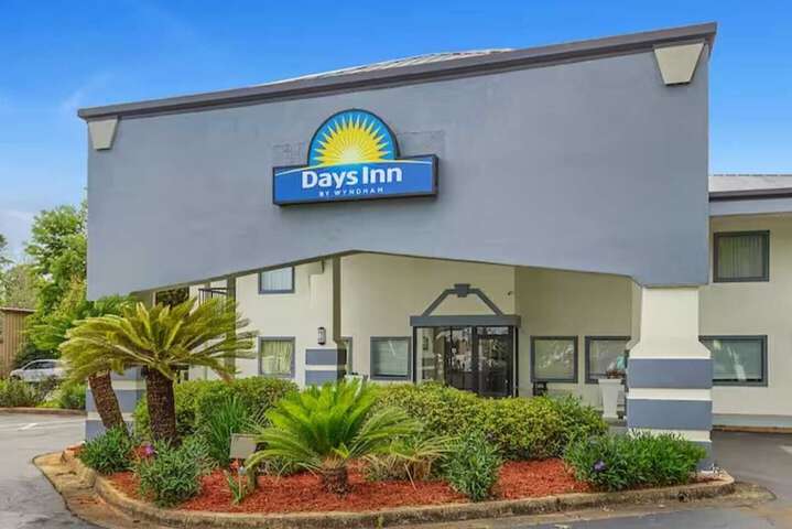 Hotel 2 of 18