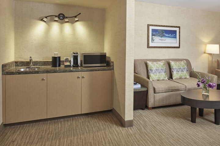 Room 16 of 42
