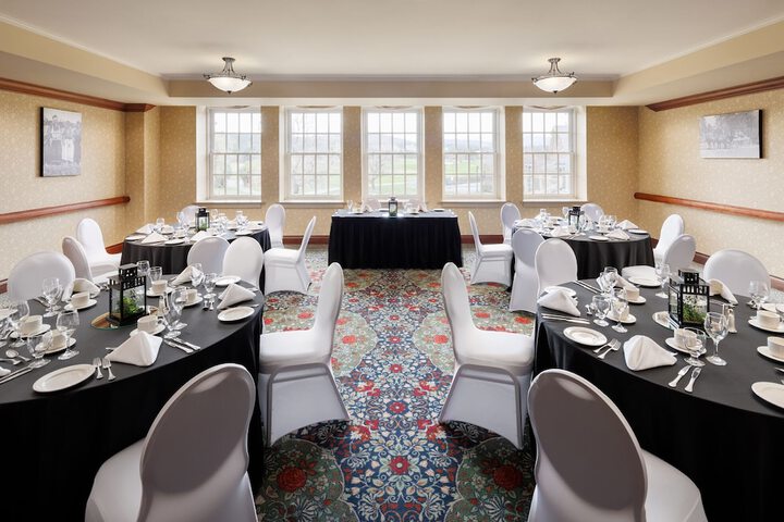 St. Eugene Golf Resort & Casino