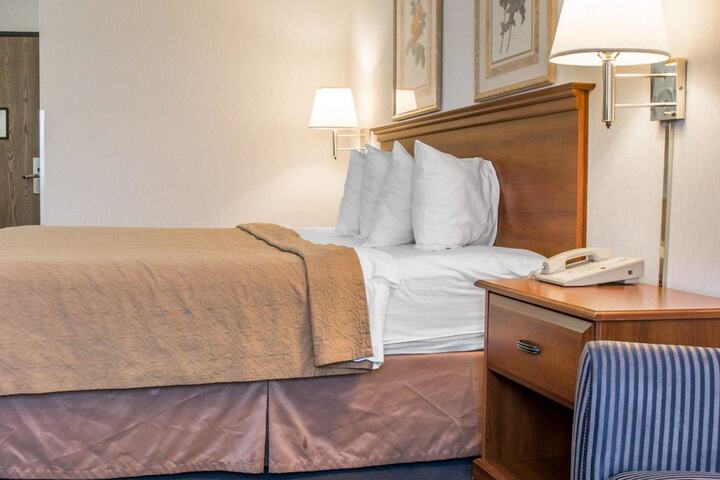 Quality Inn Hudsonville South