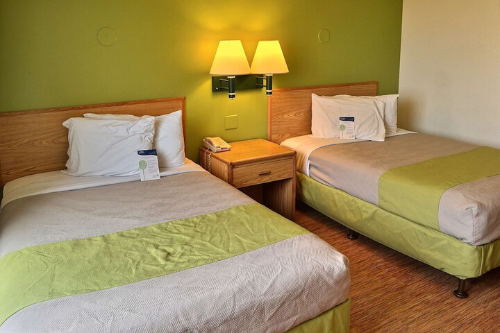 Room 30 of 40