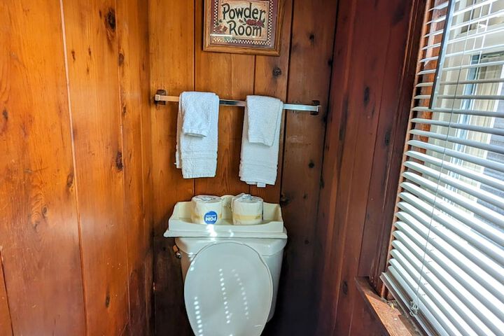 Room 52 of 140