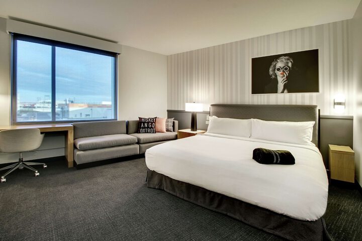 The Rose Chicago Tapestry Collection by Hilton