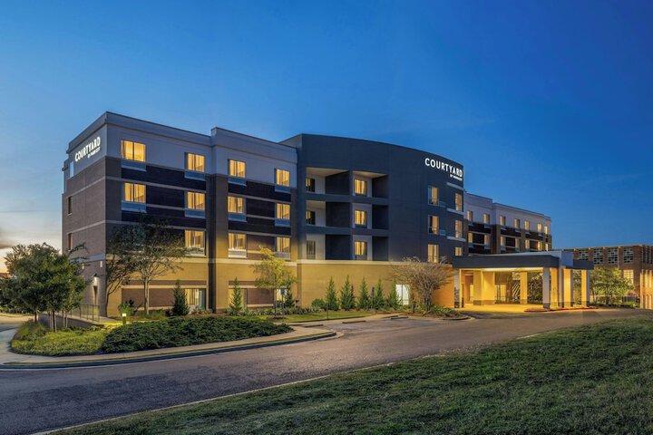 Courtyard by Marriott Starkville MSU at the Mill