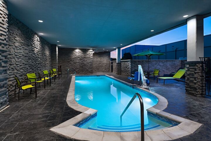 Pool 3 of 21