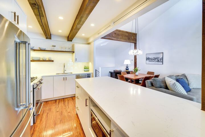 Walk to Main St. & Lifts: Ketchum Townhouse!