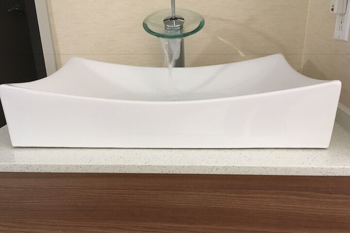 Room 60 of 80