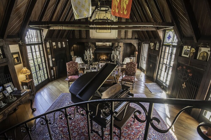 PURCELL MANSION B & B