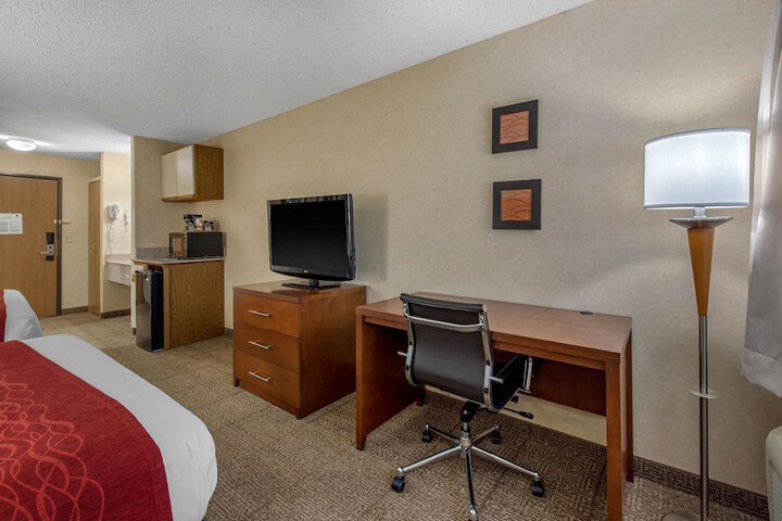 Room 18 of 40