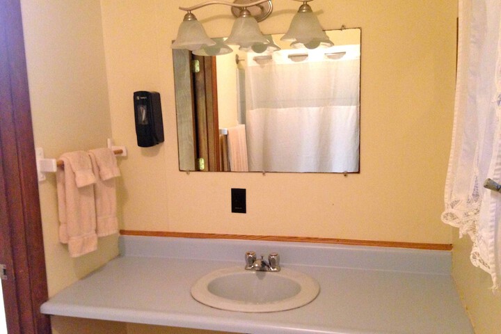 Room 37 of 44