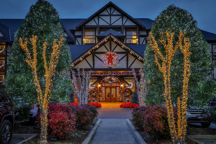 The Inn at Christmas Place