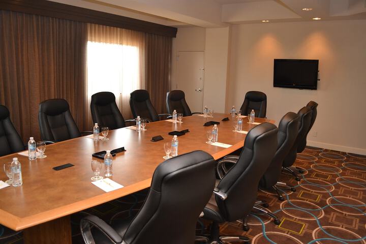 Meeting 33 of 63