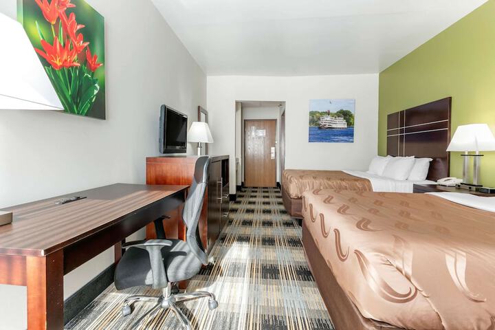 Room 18 of 29