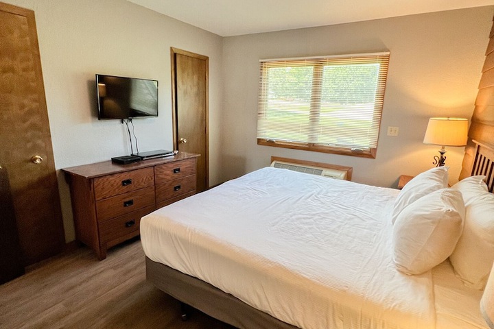Room 30 of 132