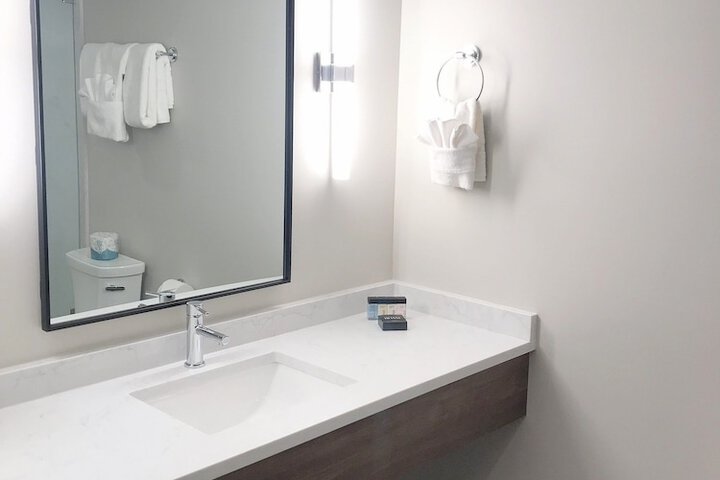 Room 16 of 29
