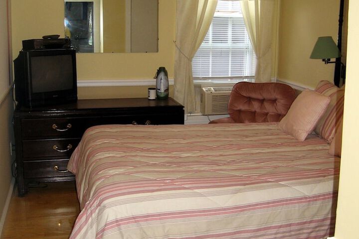 Room 29 of 39