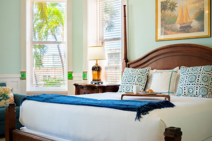 Southernmost House - Adult Exclusive