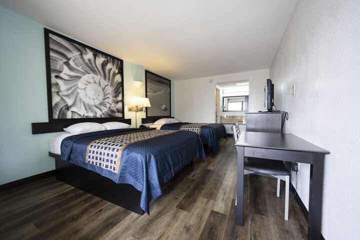 Ocean Breeze Inn