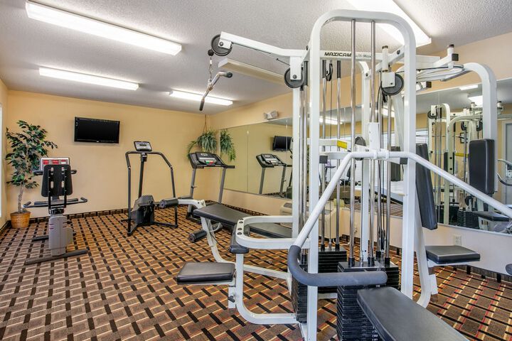 Quality Inn Johnson City I-26 exit 17
