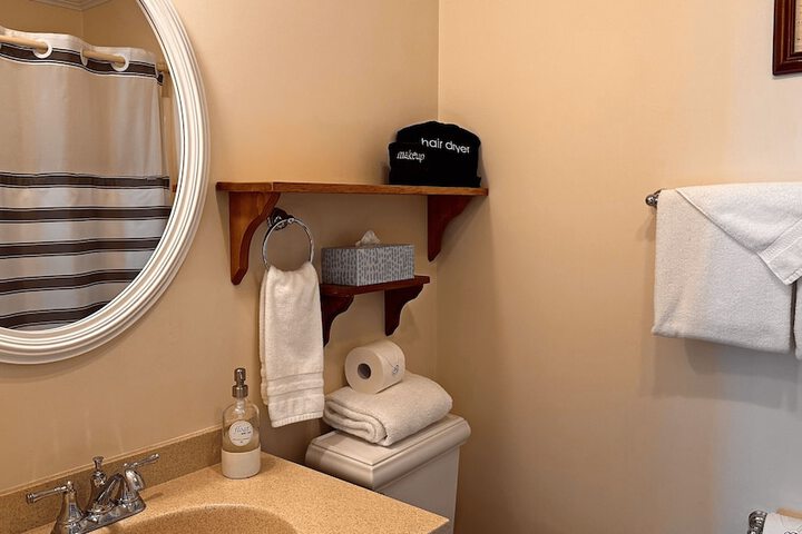 Room 21 of 46