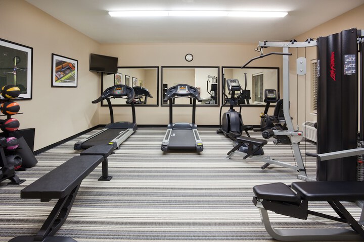 Candlewood Suites Dickinson ND by IHG