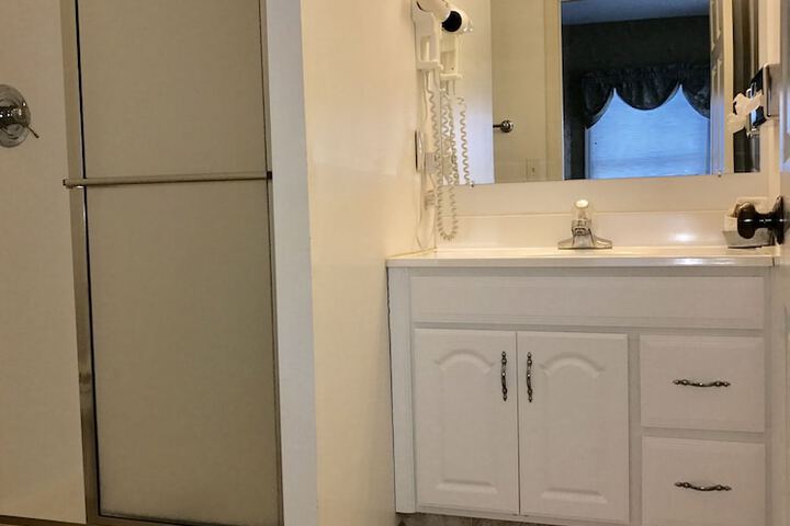 Room 30 of 52