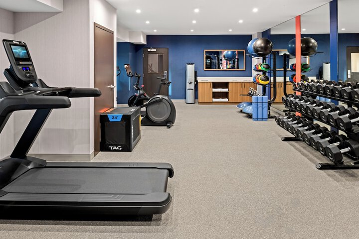 Hampton Inn by Hilton Costa Mesa Newport Beach