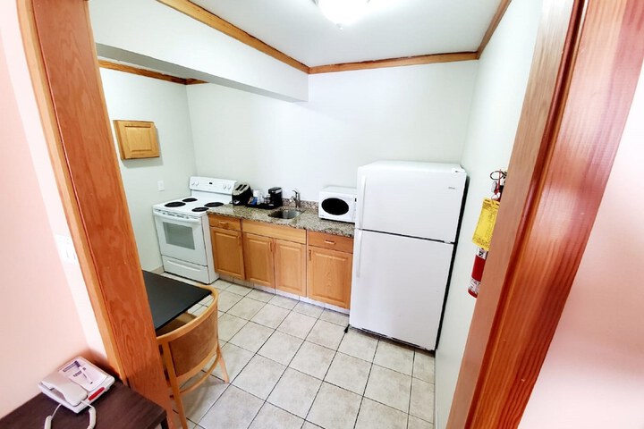Room 16 of 61