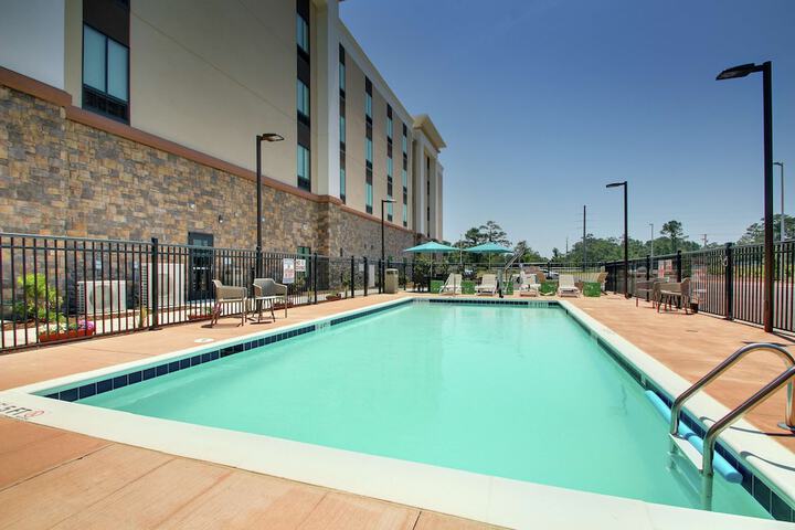 Terrace/Patio 58 of 60