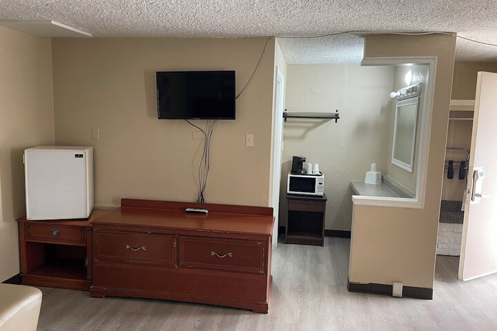 Safari Motel