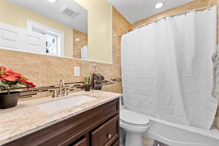 555-2 6BR Quincy - Spacious Apt near Boston - Perry Beach