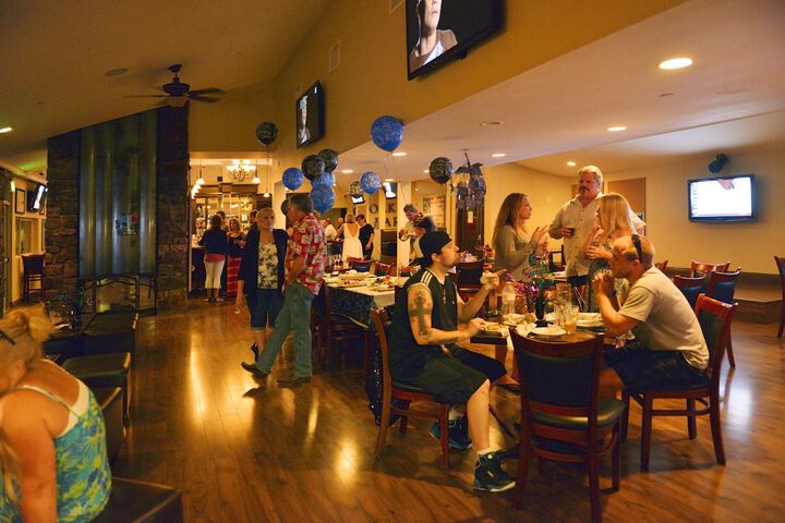 Carlton Oaks Lodge an Ascend Collection Hotel