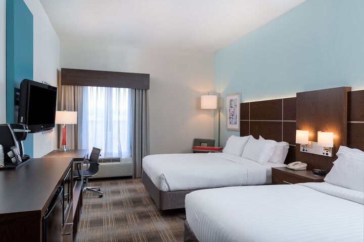 Holiday Inn Express & Suites Grenada by IHG