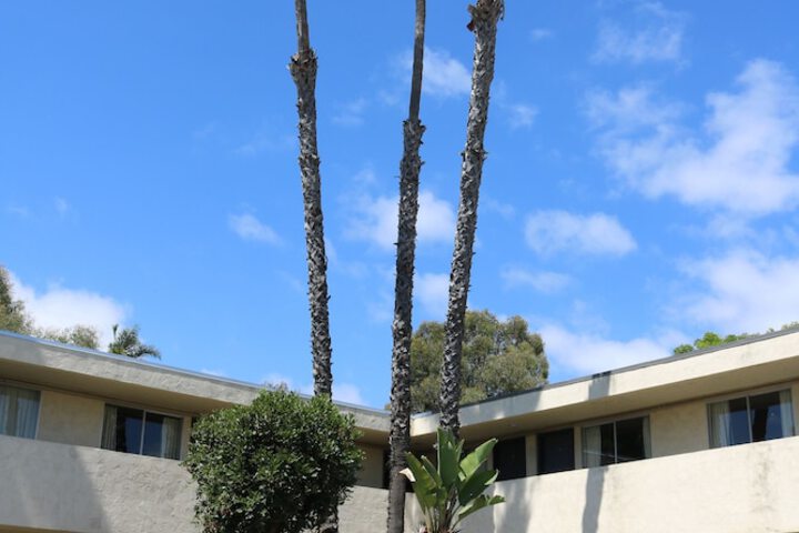Valli Hi Motel