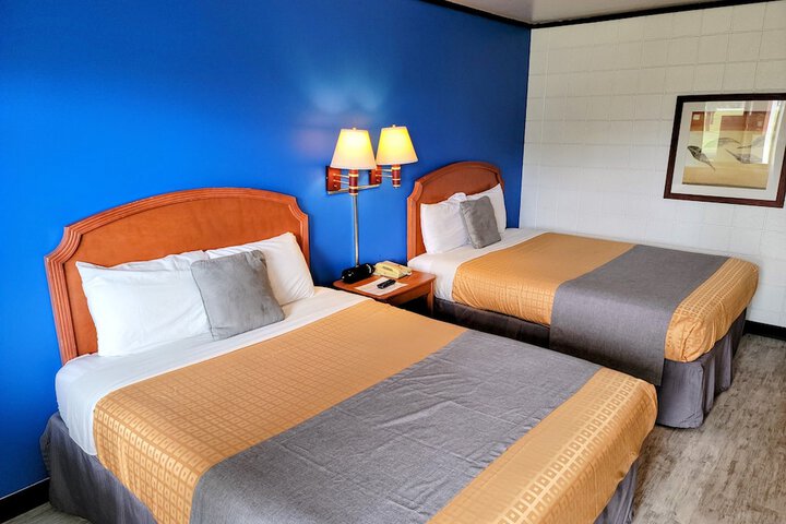Room 20 of 35