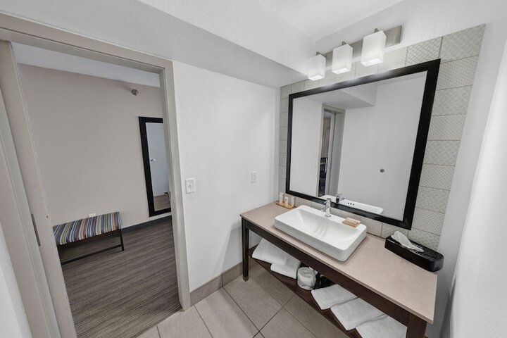 Room 30 of 55