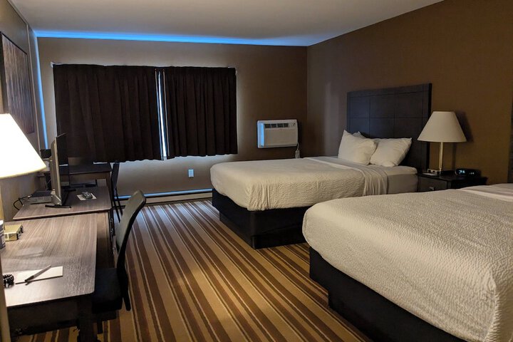 Magnuson Hotel Copper Crown