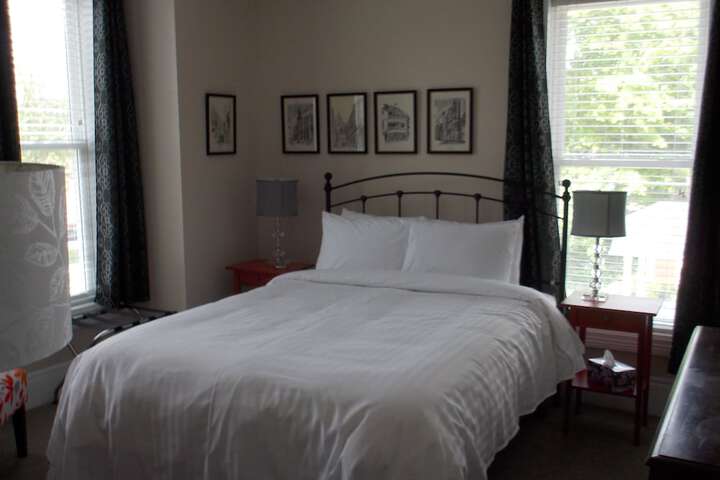 Room 16 of 49