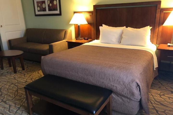 Room 20 of 33