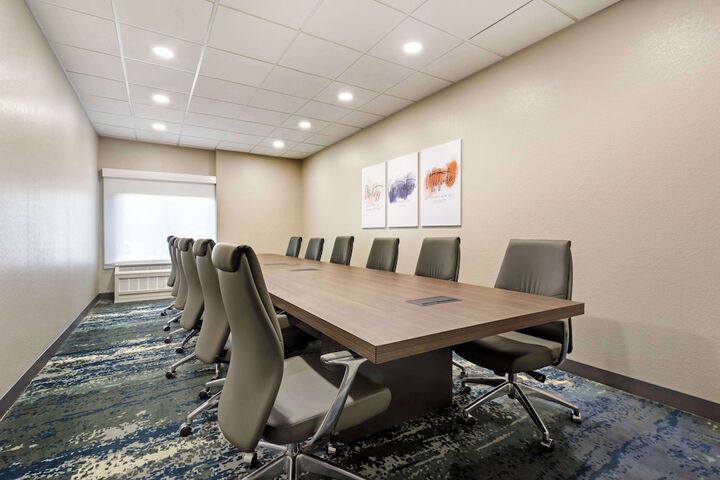 Best Western Plus Sugar Land / Stafford