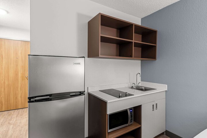 Room 11 of 26