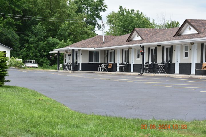 Hotel 7 of 141