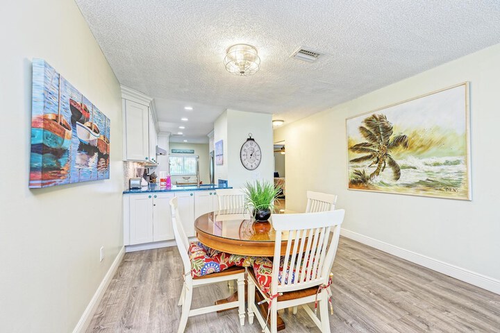 Anna Maria Island Beach Palms 5B