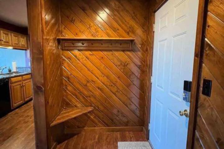 Serene & Comfy - Stunning View & Long - Jetted Tub