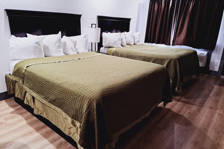 Room 41 of 63
